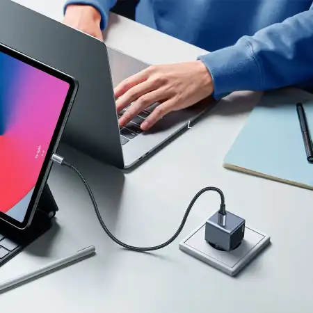 Зарядное устройство на 1xUSB C, 30W, QC4+/PD3.0, Nexode S, GaNInfinity X503 (35041) UGREEN