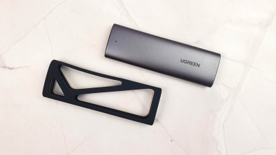 Корпус для установки M.2 SSD накопителя NVMe M-Key (USB-C) CM400 (10902) UGREEN
